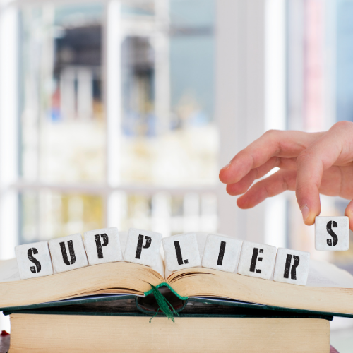 Coordinating suppliers and managing delivery for small-batch manufacturing projects in China
